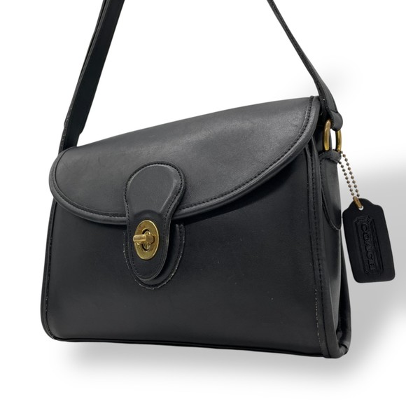 OTHERS | Bags | Vintage Coach Devon Bag 998 U4 Black Turnlock Gold ...